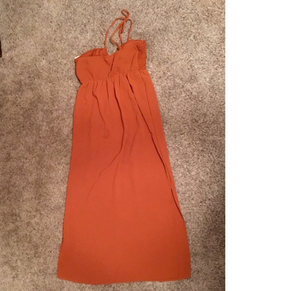 No Boundaries Womens Halter Maxi Dress Saturn Rust Crochet Smocked Small 4-6 NEW - Picture 2 of 6